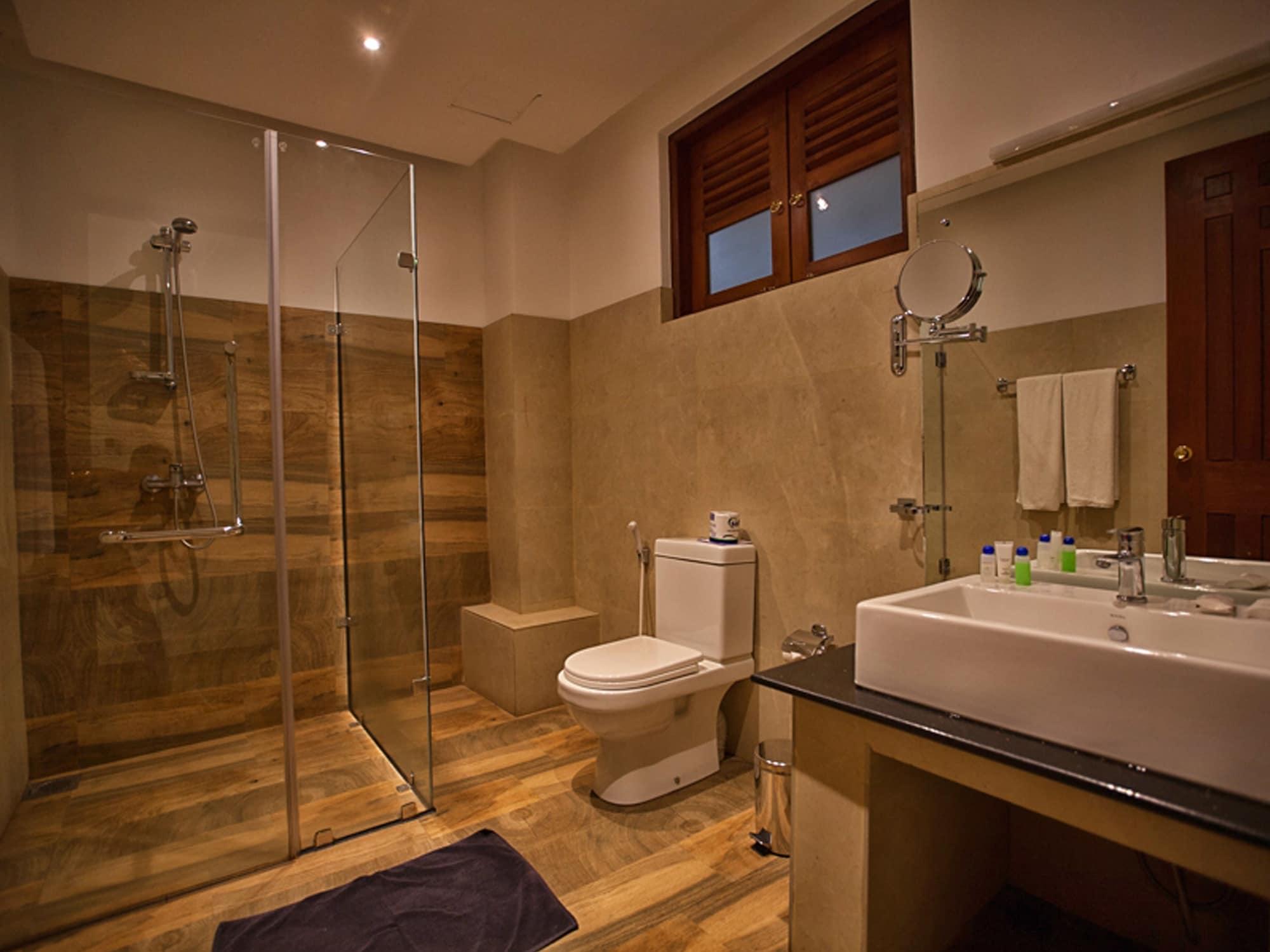 מלון קנדי Oak Ray Regency מראה חיצוני תמונה